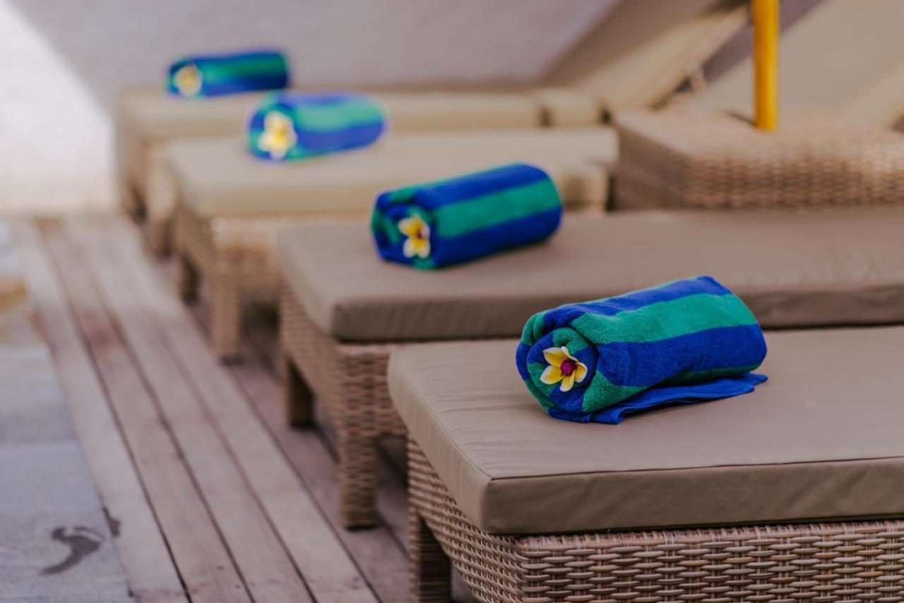 Lembongan Small Heaven Bungalow ภายนอก รูปภาพ