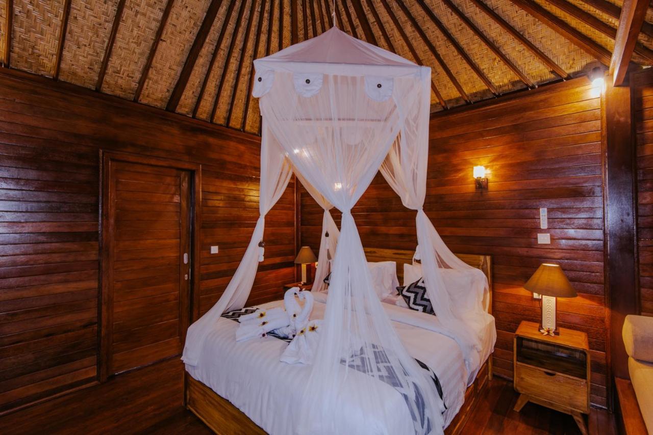 Lembongan Small Heaven Bungalow ภายนอก รูปภาพ