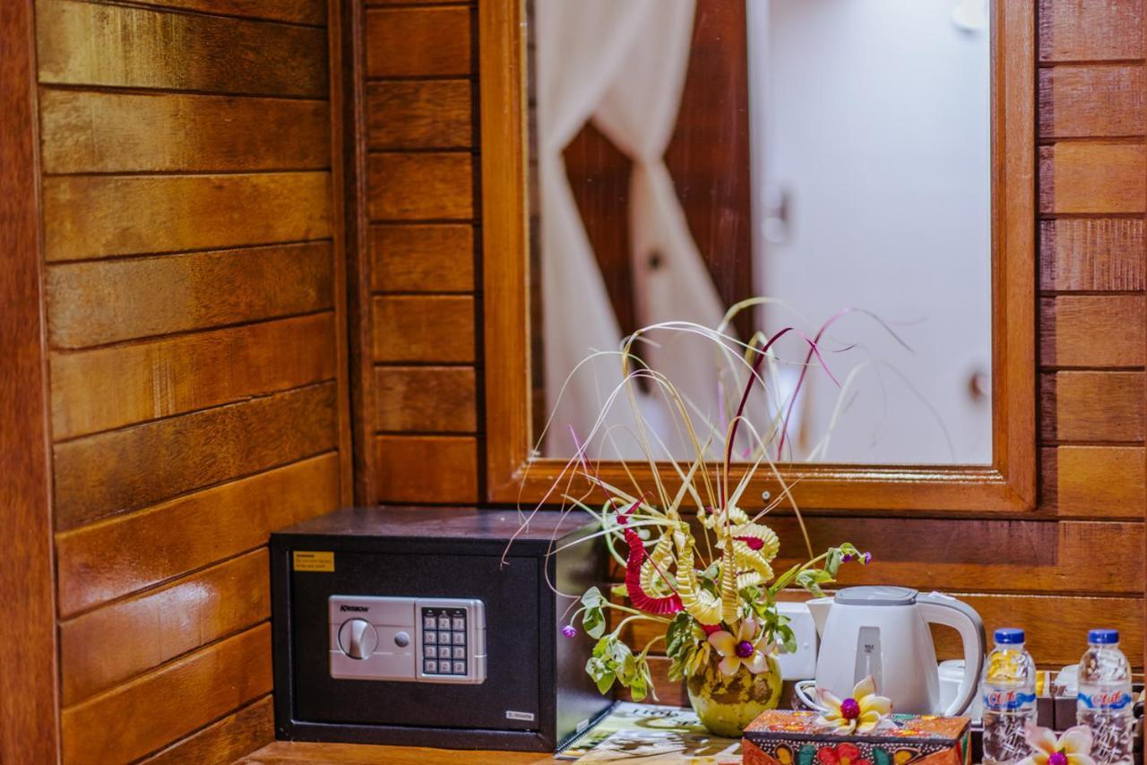 Lembongan Small Heaven Bungalow ภายนอก รูปภาพ