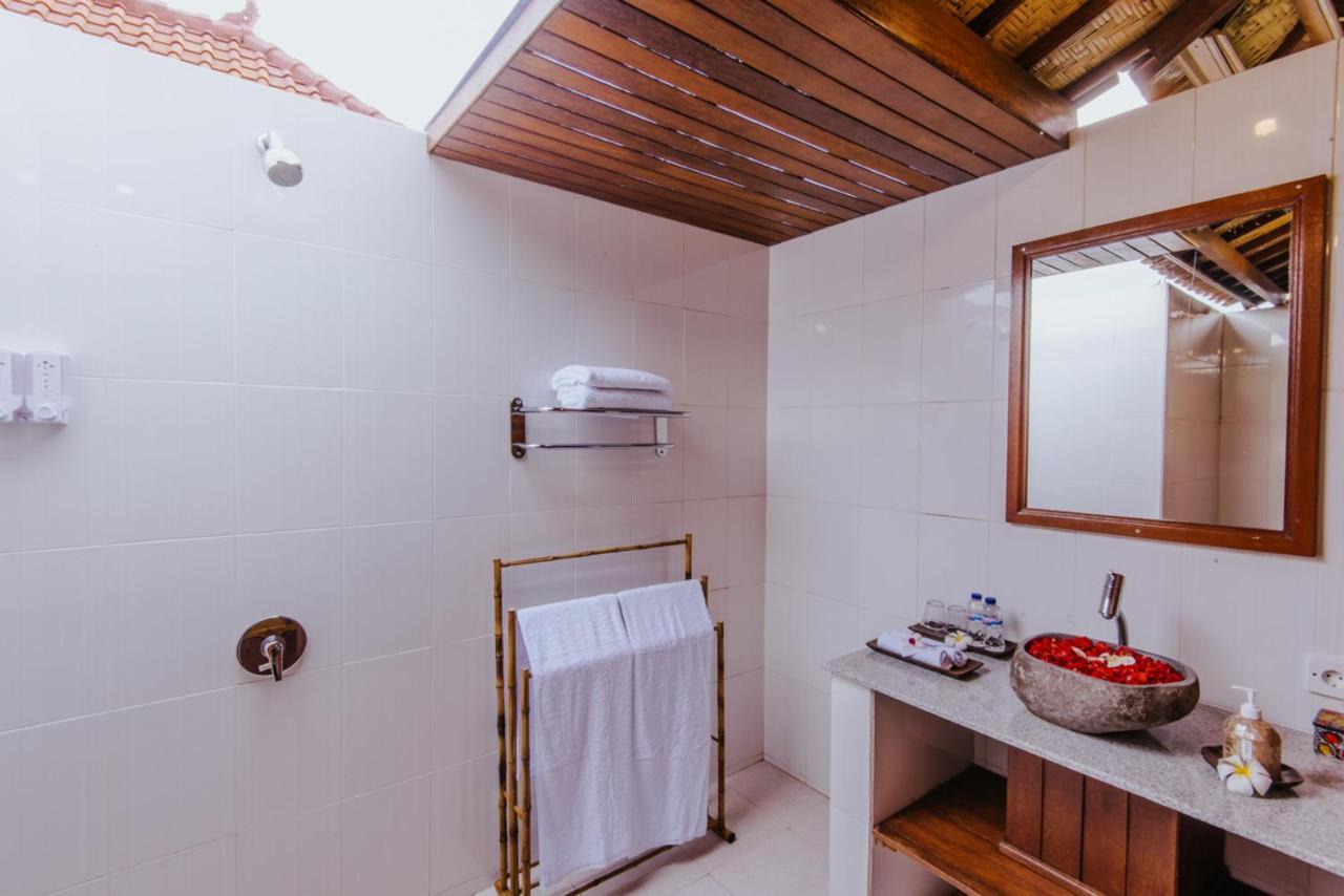 Lembongan Small Heaven Bungalow ภายนอก รูปภาพ